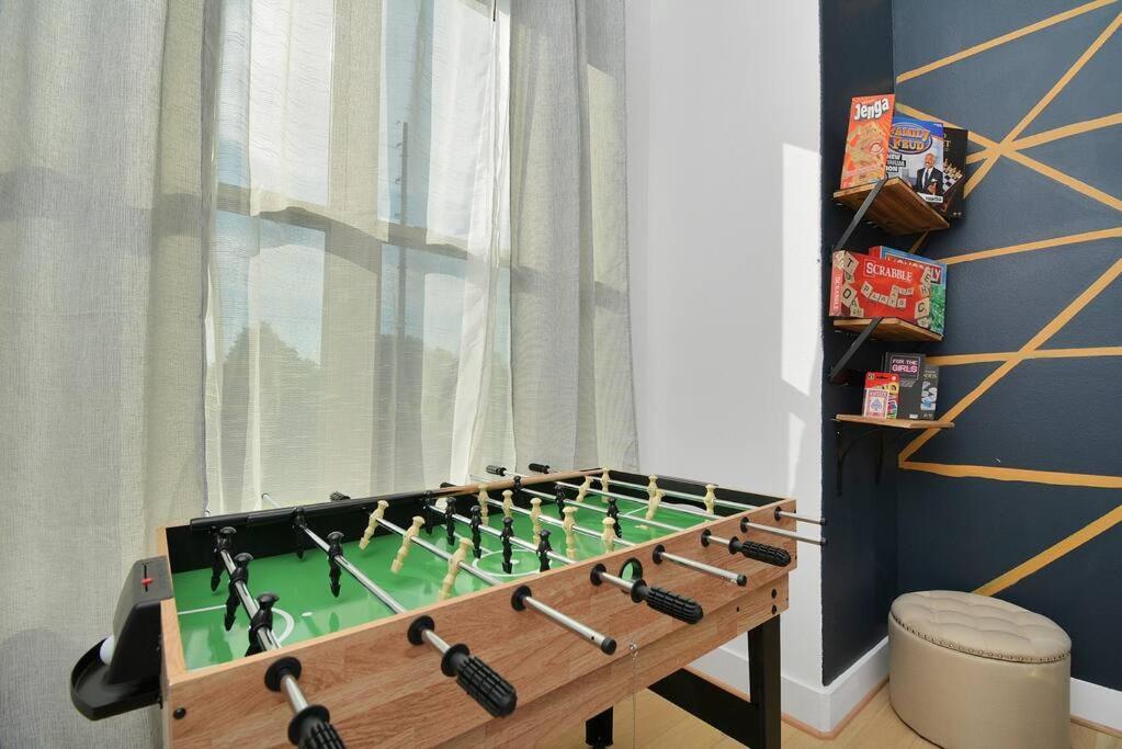 Blissful Getaway Home With Hot Tub & Backyard Near Downtown Houston Eksteriør billede